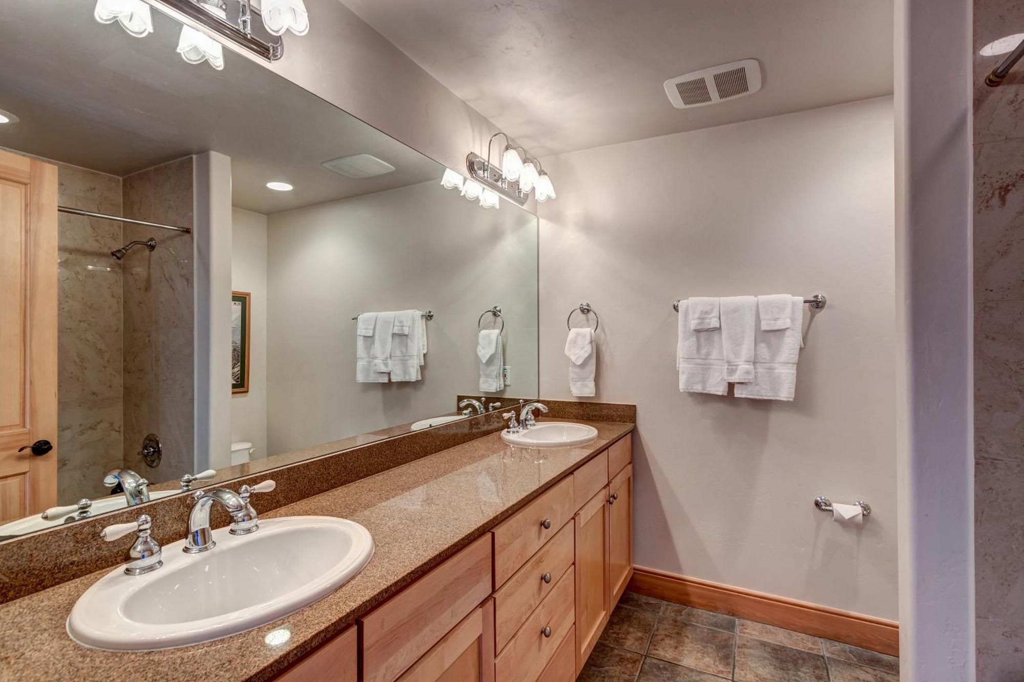 Apartment Park Avenue Lofts 306 By Great Western *