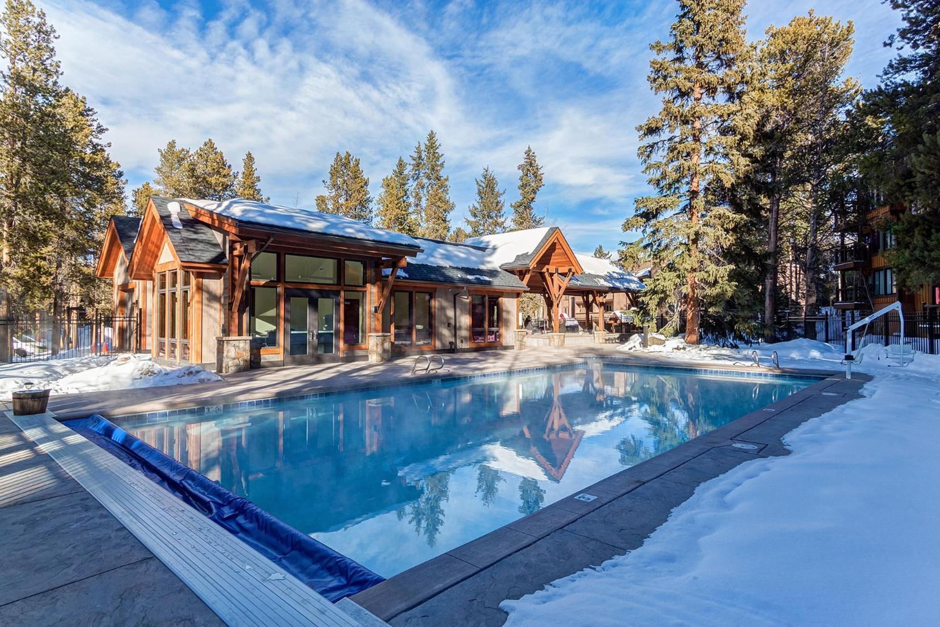 Mountainwood 106 By Great Western *