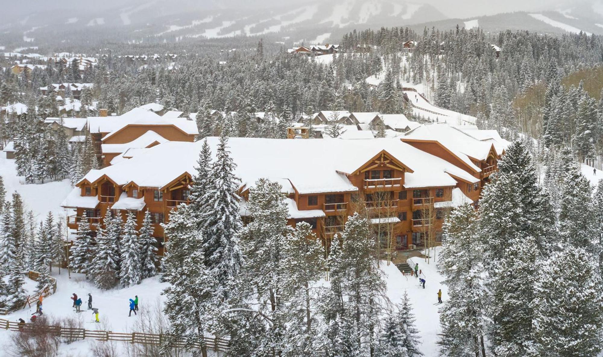 Lodge Mountain Thunder *