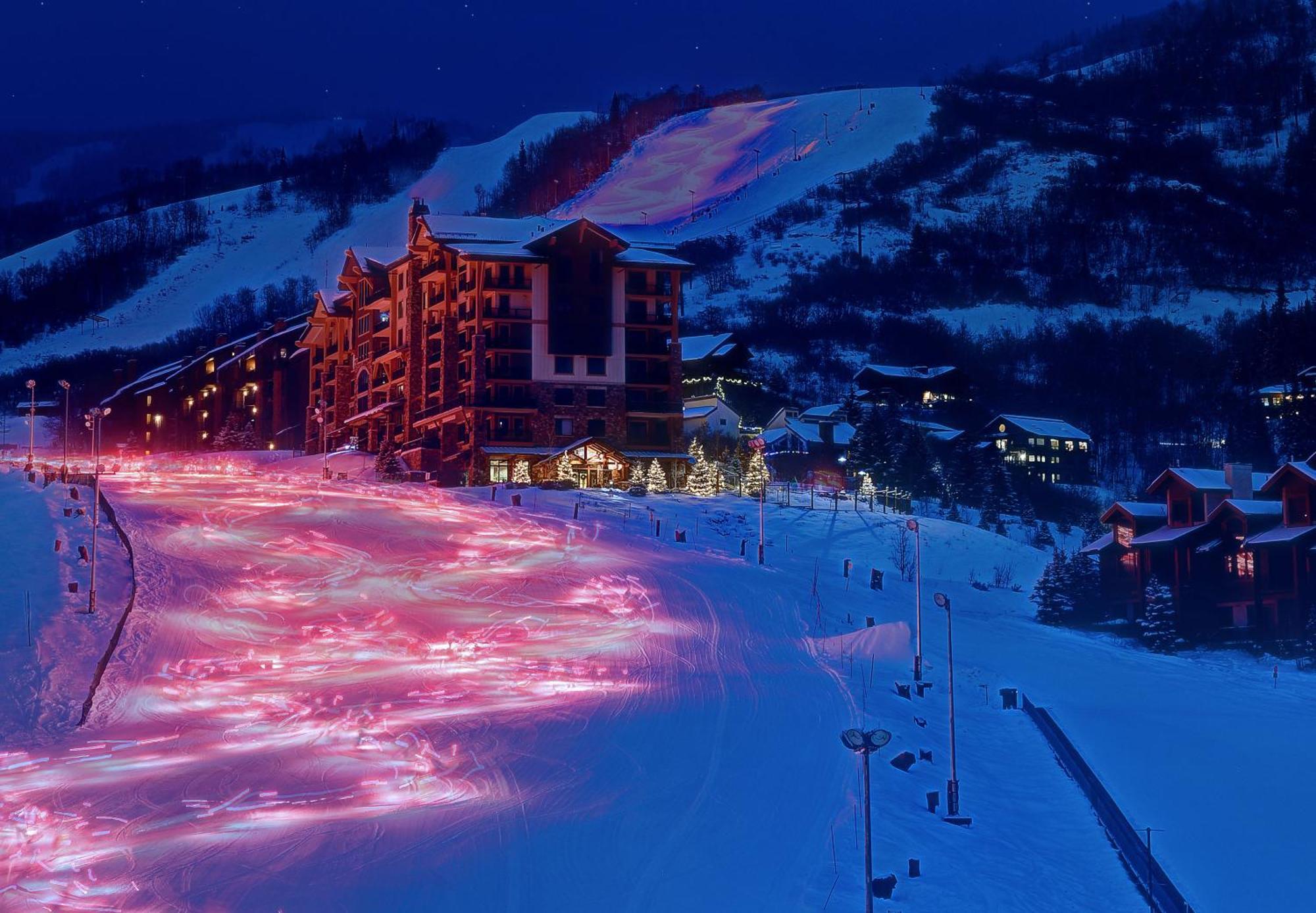 Edgemont 2704 - Luxury Ski-in Ski-out Apartment