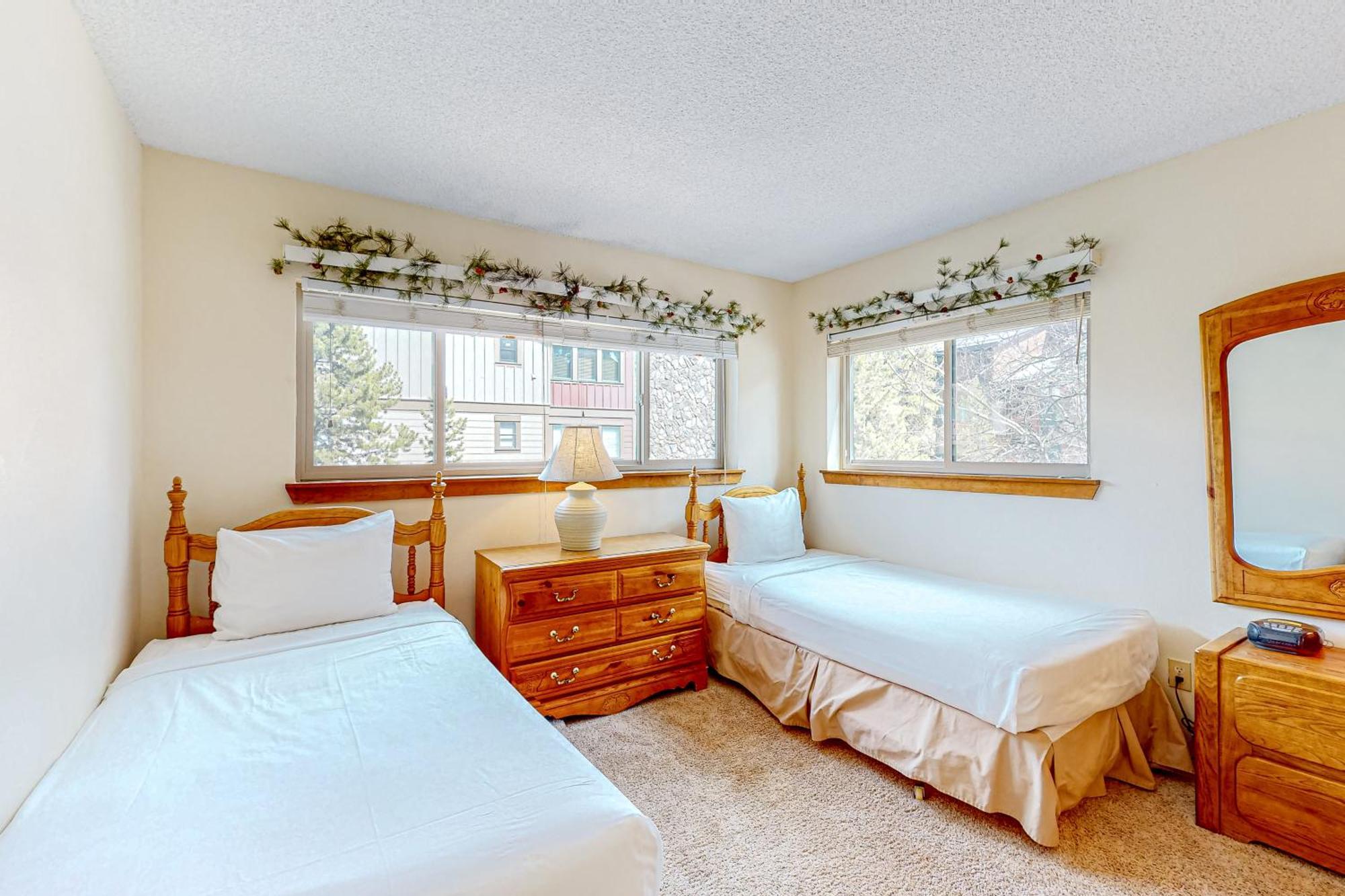 Pine Ridge Apartment *
