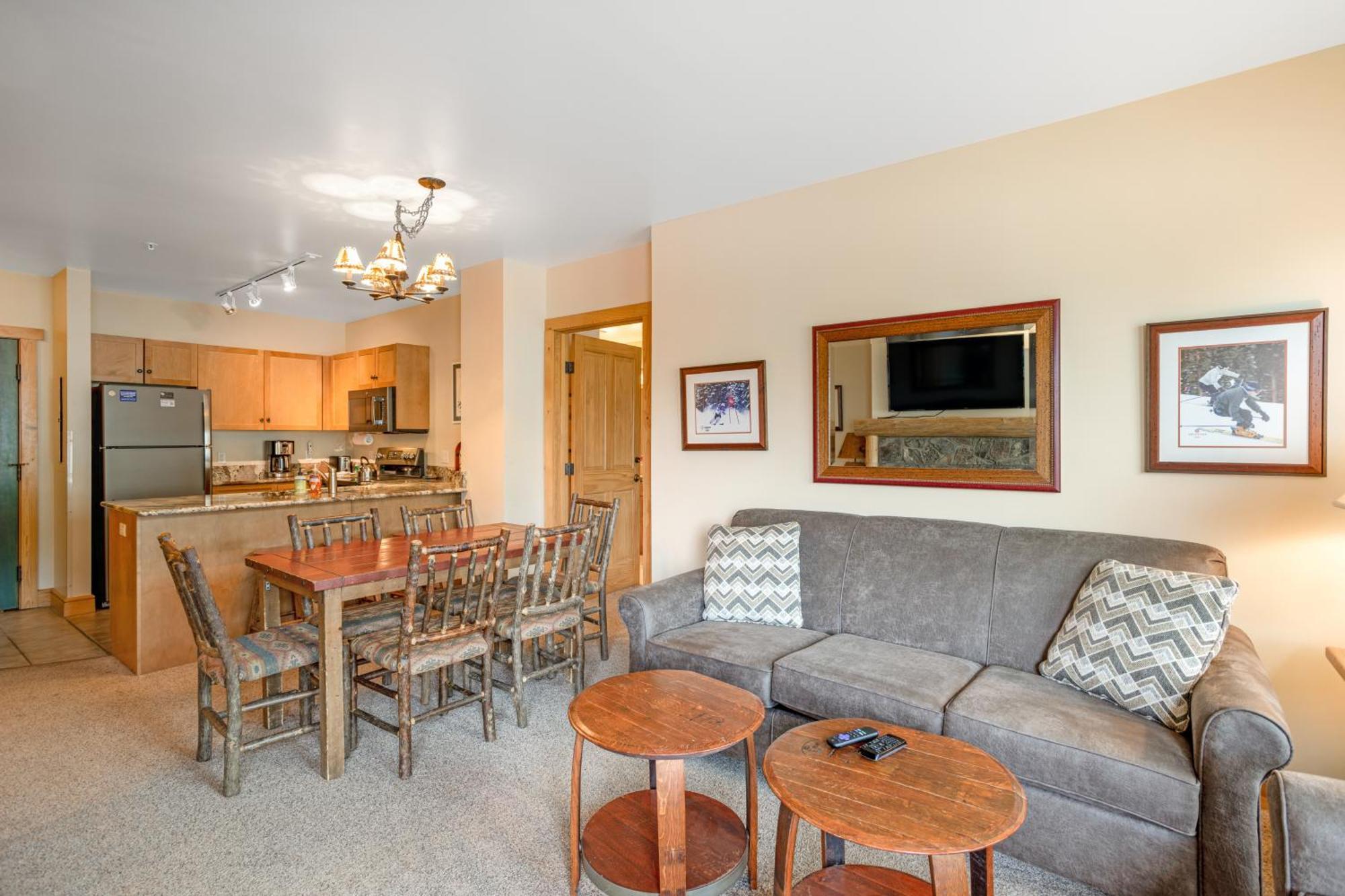 Copper Springs Apartment *