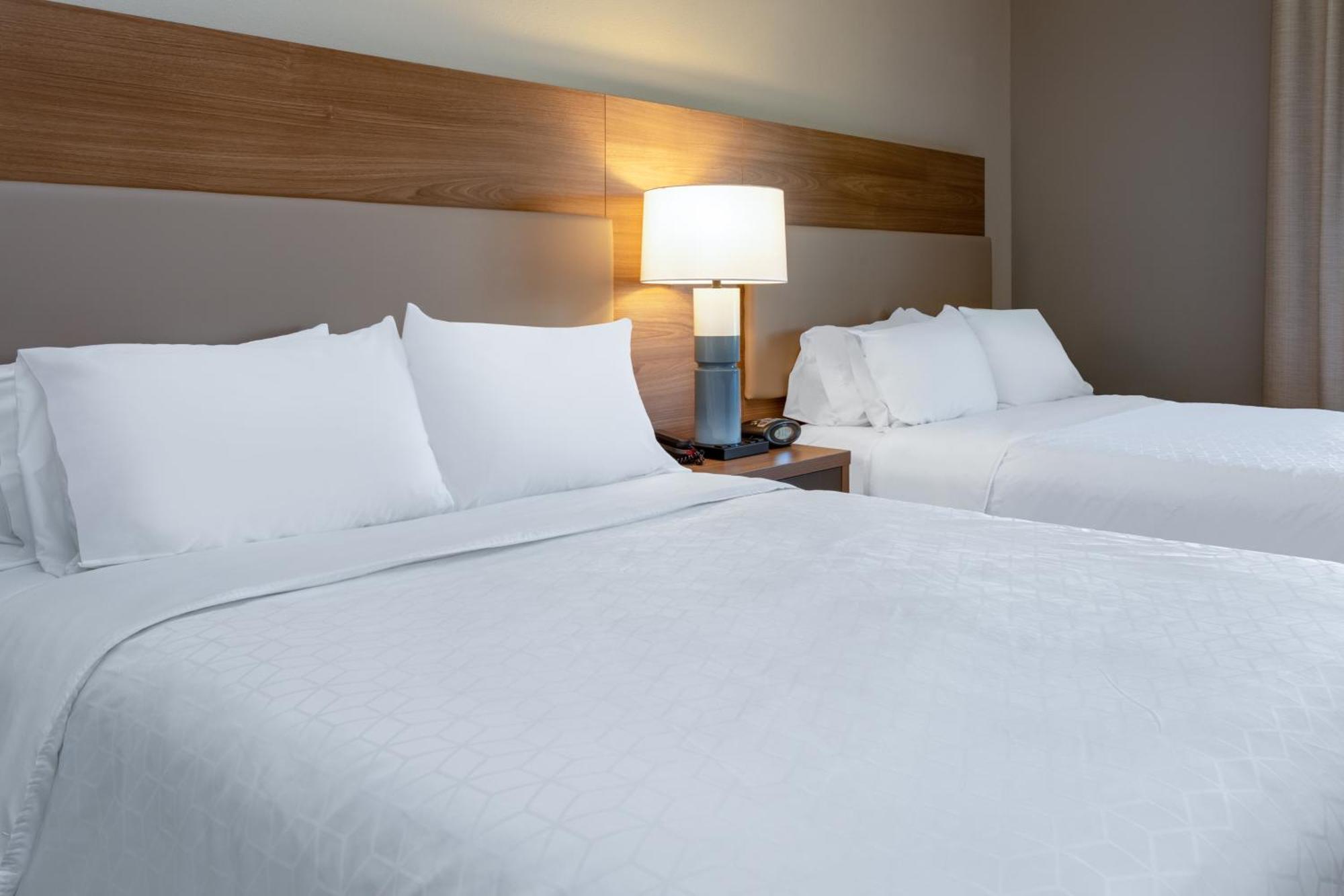 Candlewood By Ihg 2*