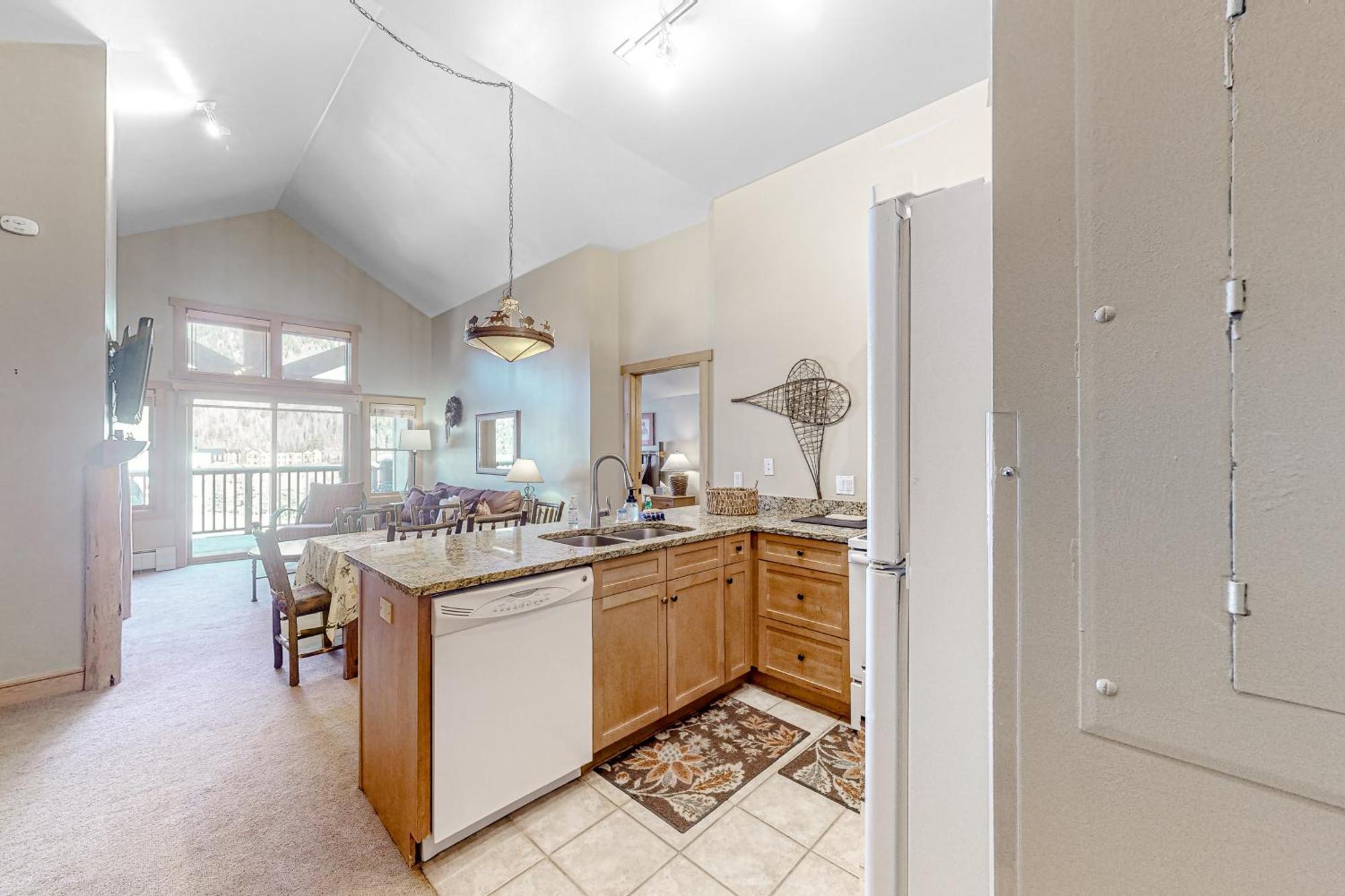 Copper Springs Apartment *