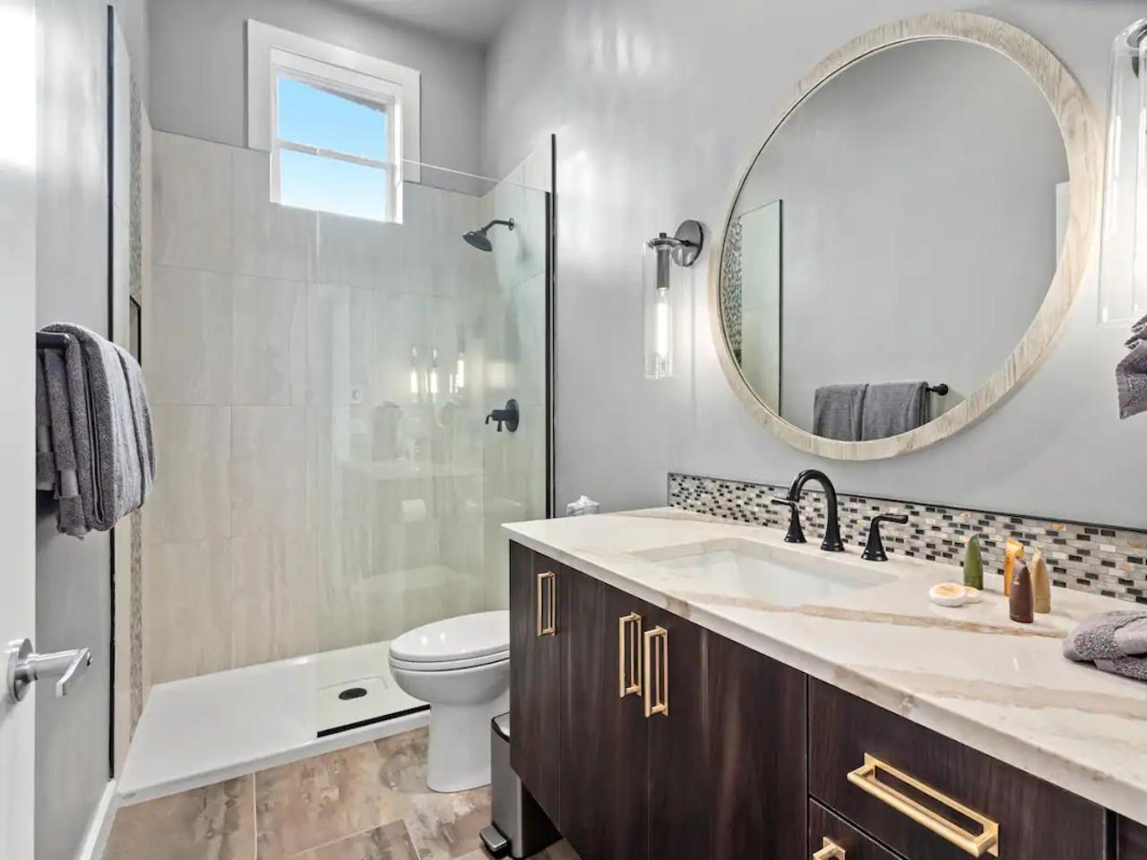 Casa De Cristal-epic Views-hottub-sauna-sleeps 10-luxury Linens-stocked Kitchen Estes Park