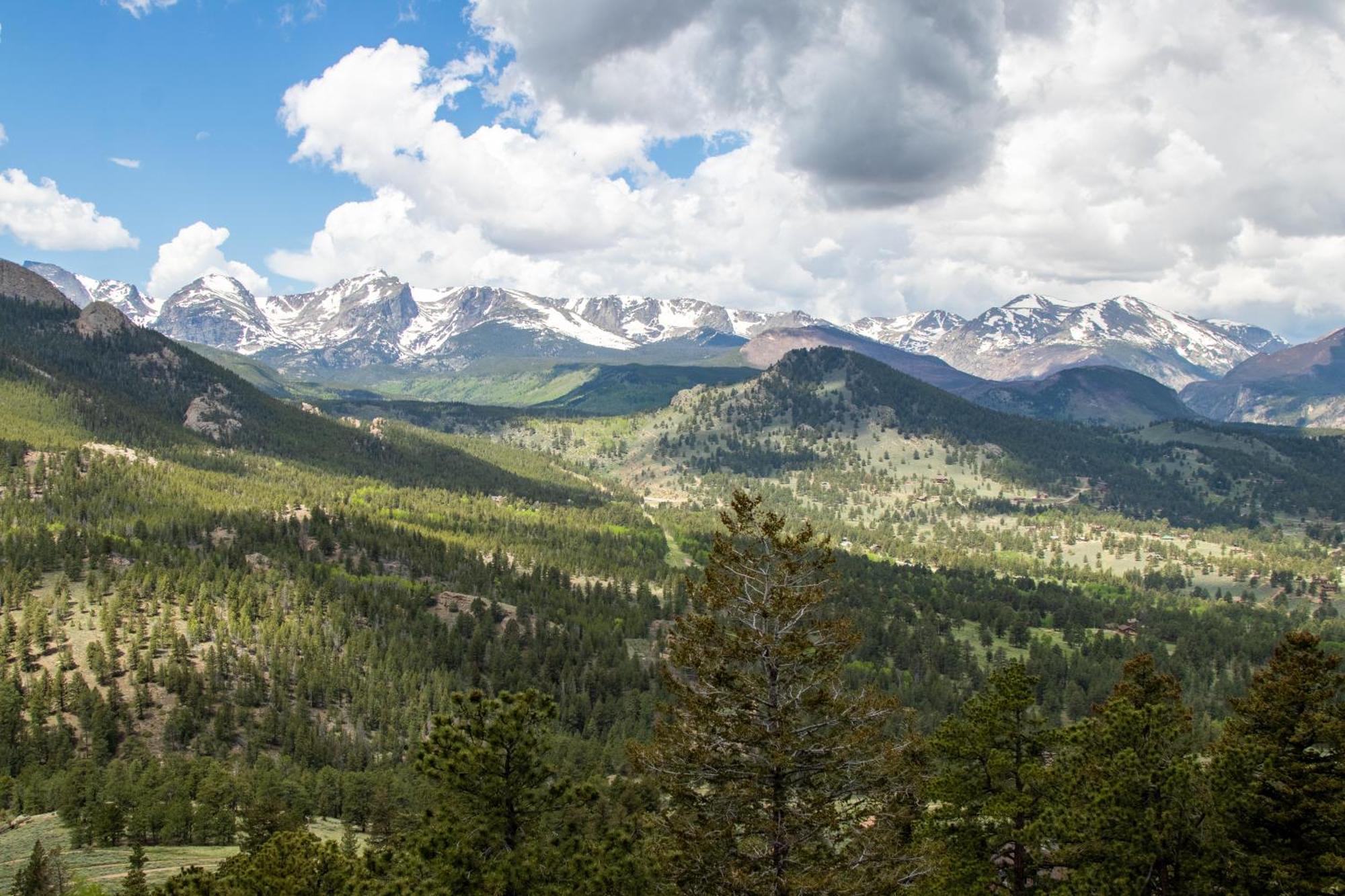 Casa De Cristal-epic Views-hottub-sauna-sleeps 10-luxury Linens-stocked Kitchen Holiday home Estes Park