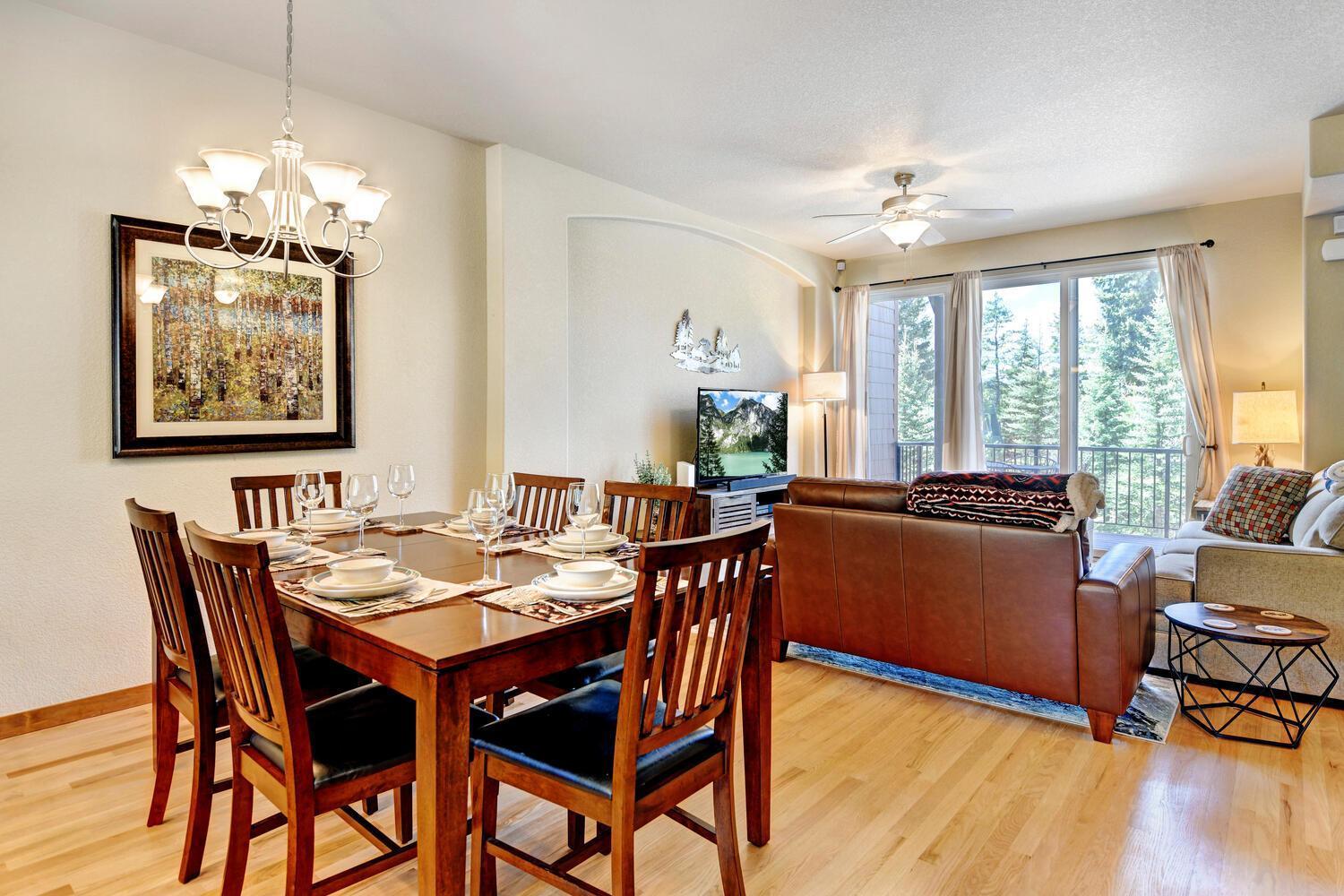 Luxury 68 / Great Views / Price - $500 Free Activities Daily Fraser