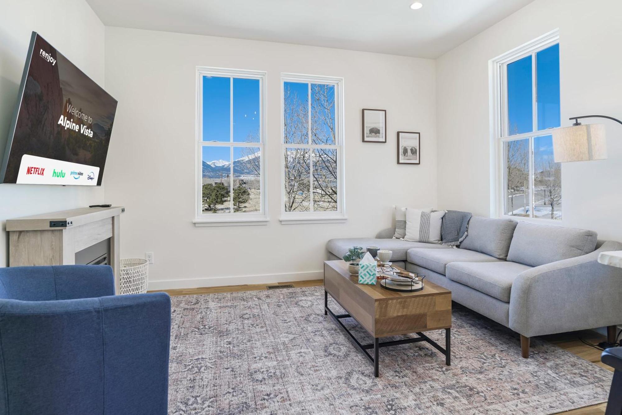 Alpine Vista Short Walk Downtown & Stunning Views * Buena Vista