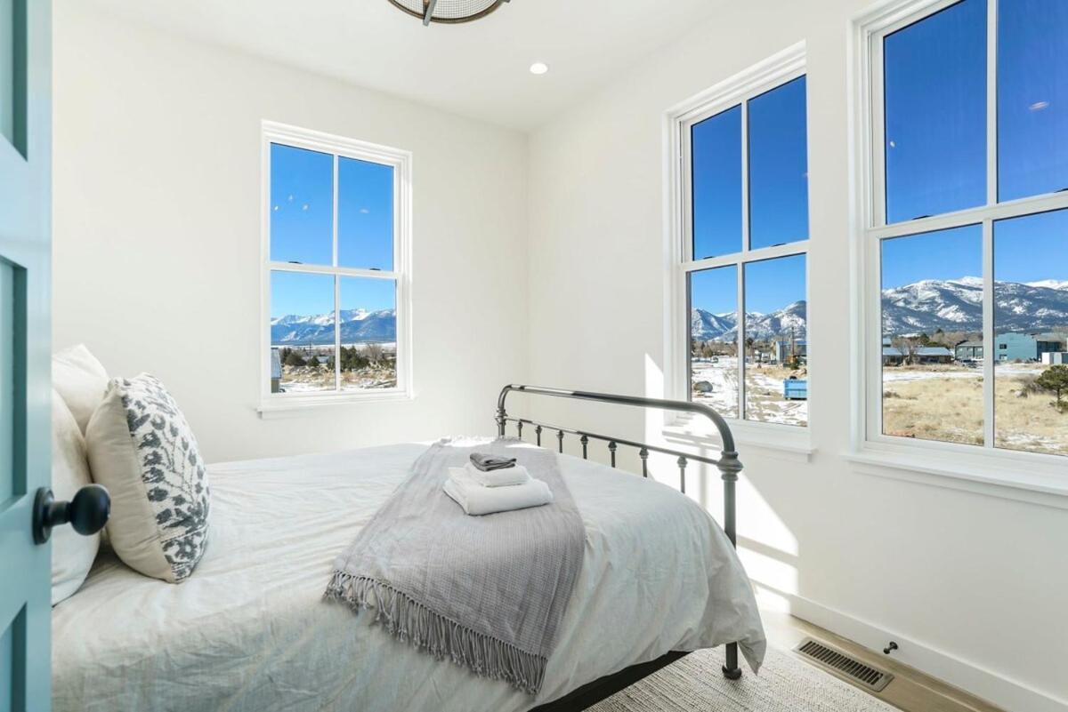 Alpine Vista Short Walk Downtown & Stunning Views Buena Vista