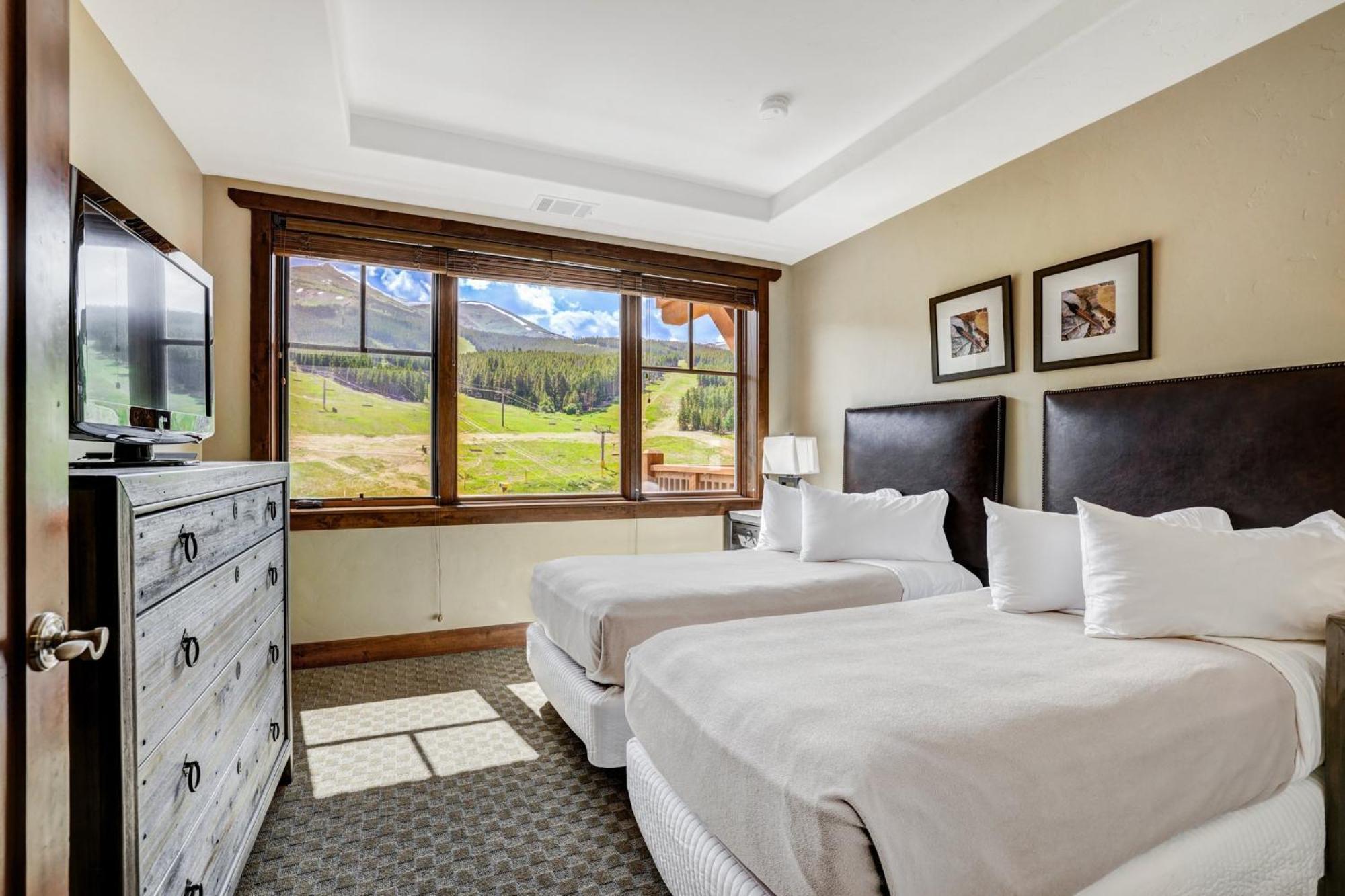 One Hill, A Rockresort 4*
