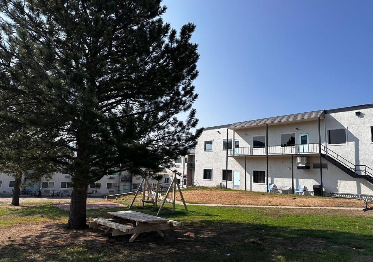 Expedition At Rocky Mtn National Park (adults Only) Hotel 2*