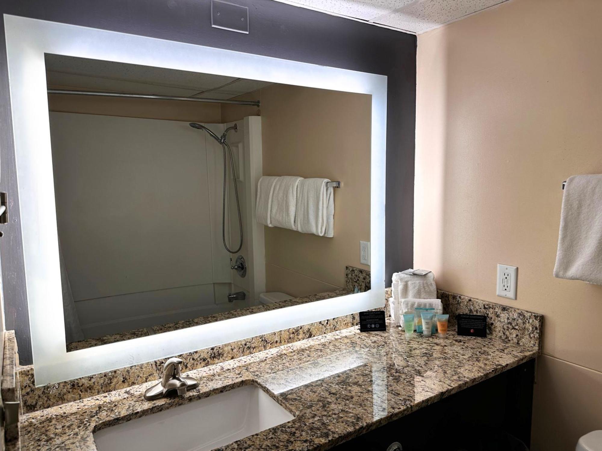 Hotel Expedition At Rocky Mtn National Park (adults Only) 2*