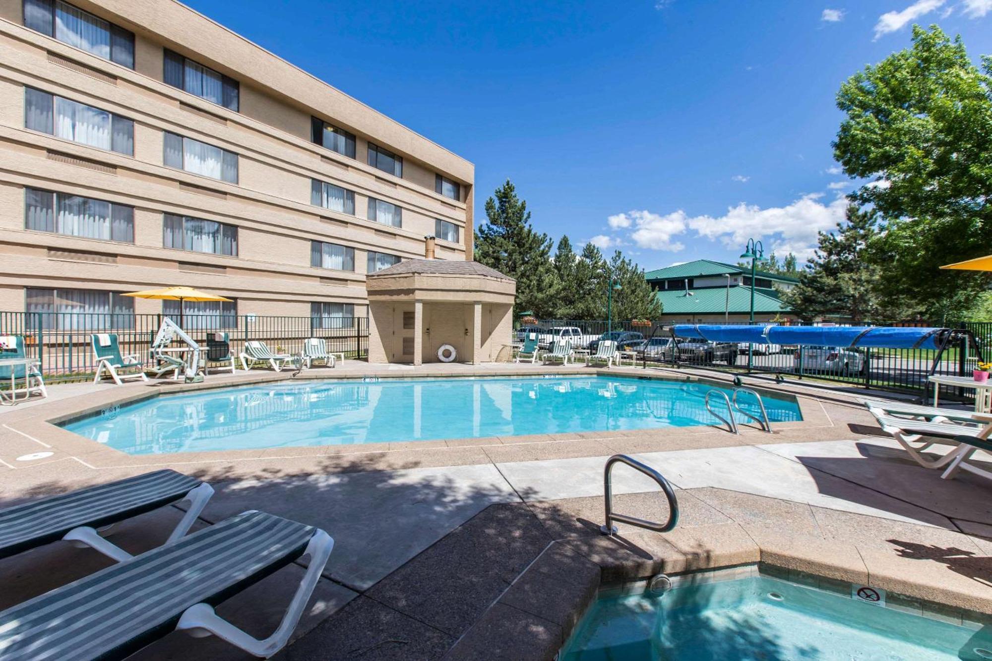 Comfort Near Vail Beaver Creek 2* Avon