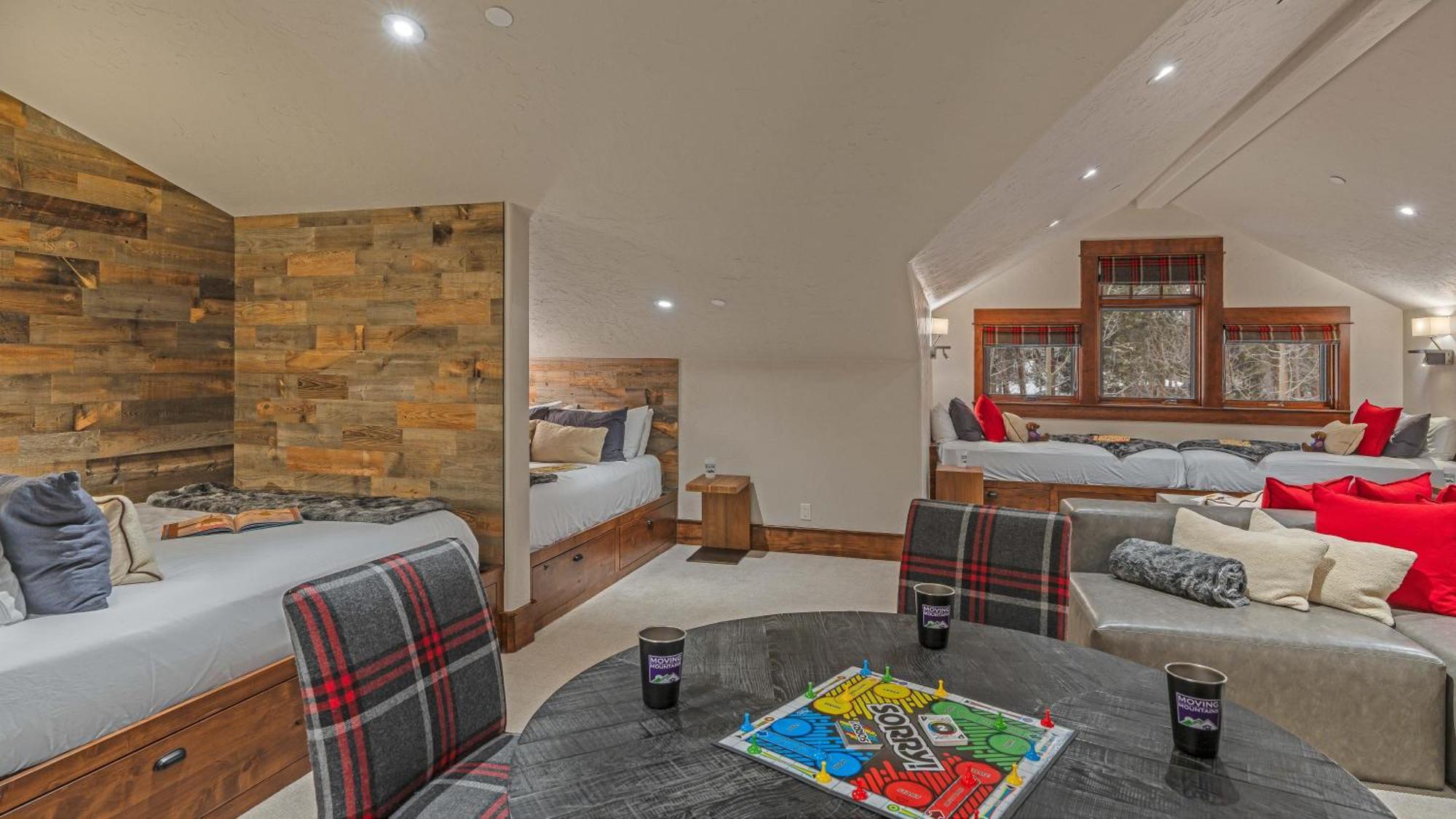 Alpine Grandeur Holiday home *