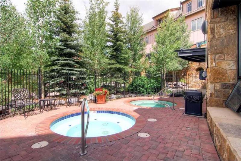 Mountain View Haven: Luxury 2br Steps From Main Street * Breckenridge