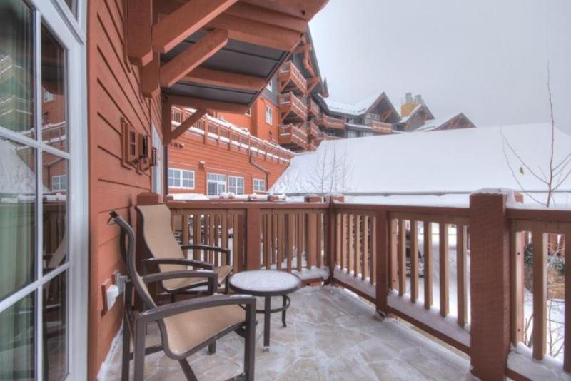 One Hill Luxury Residence: Ski-in/ski-out With On-site Bowling *