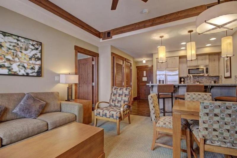 One Hill Luxury Residence: Ski-in/ski-out With On-site Bowling Breckenridge