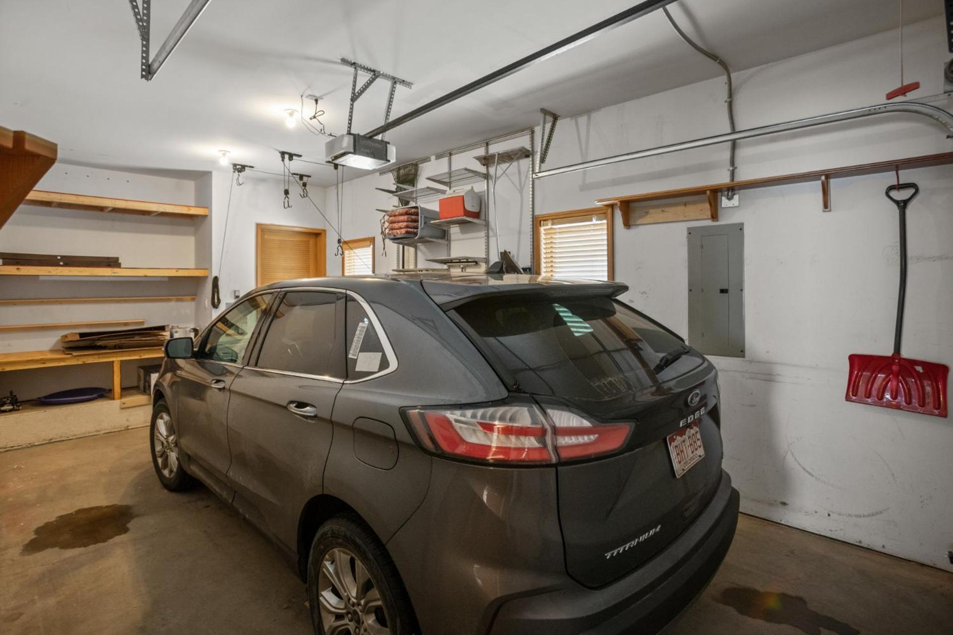 Air Conditioning & Heated Garage, Walking Distance To Steamboat Resort, Single Family *