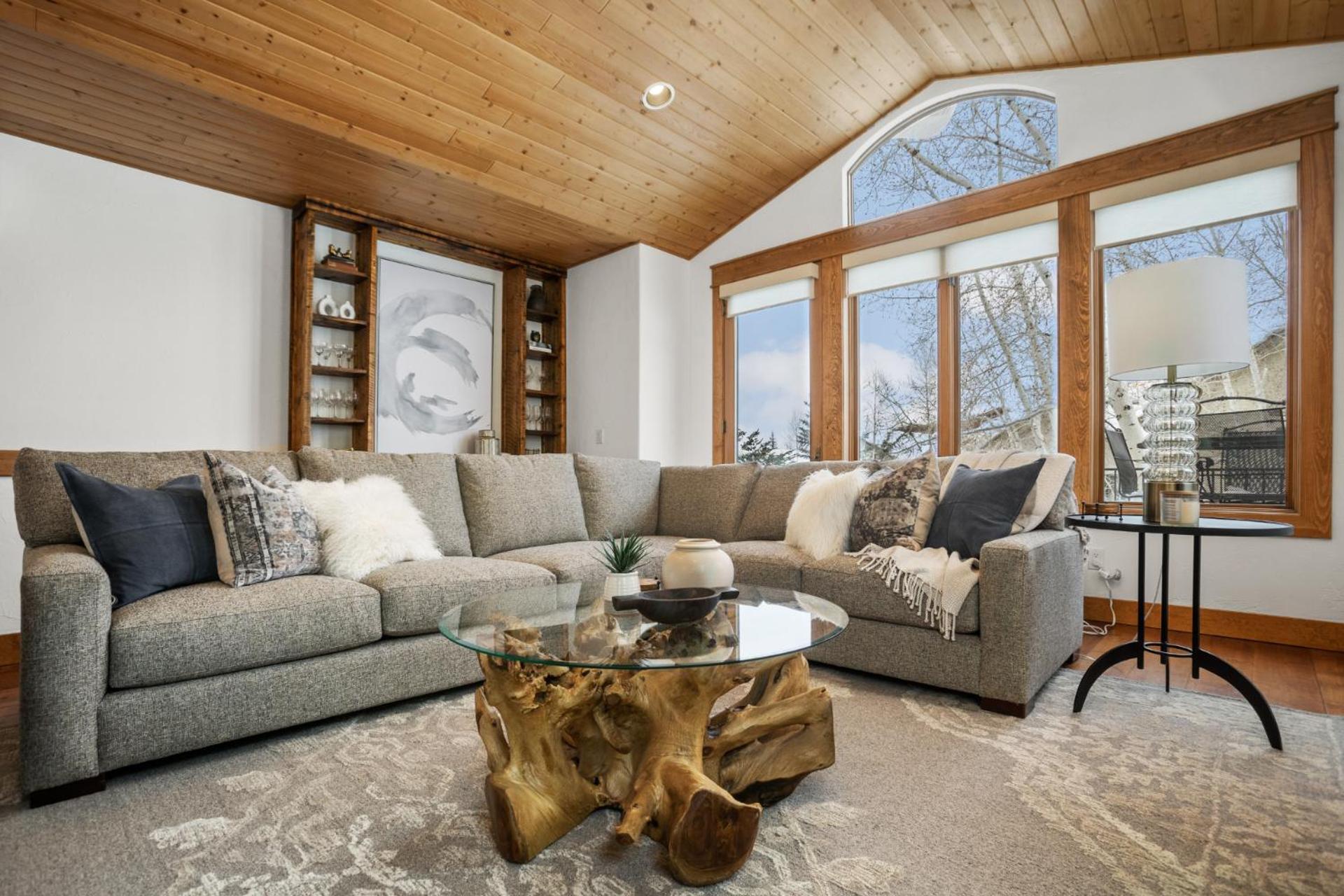 Air Conditioning & Heated Garage, Walking Distance To Steamboat Resort, Single Family Holiday home Steamboat Springs