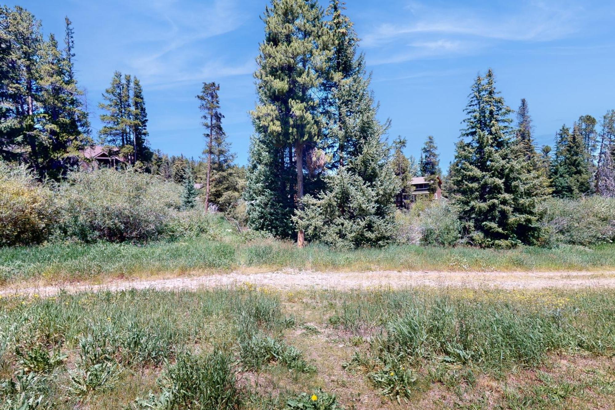 Apartment Pine Ridge