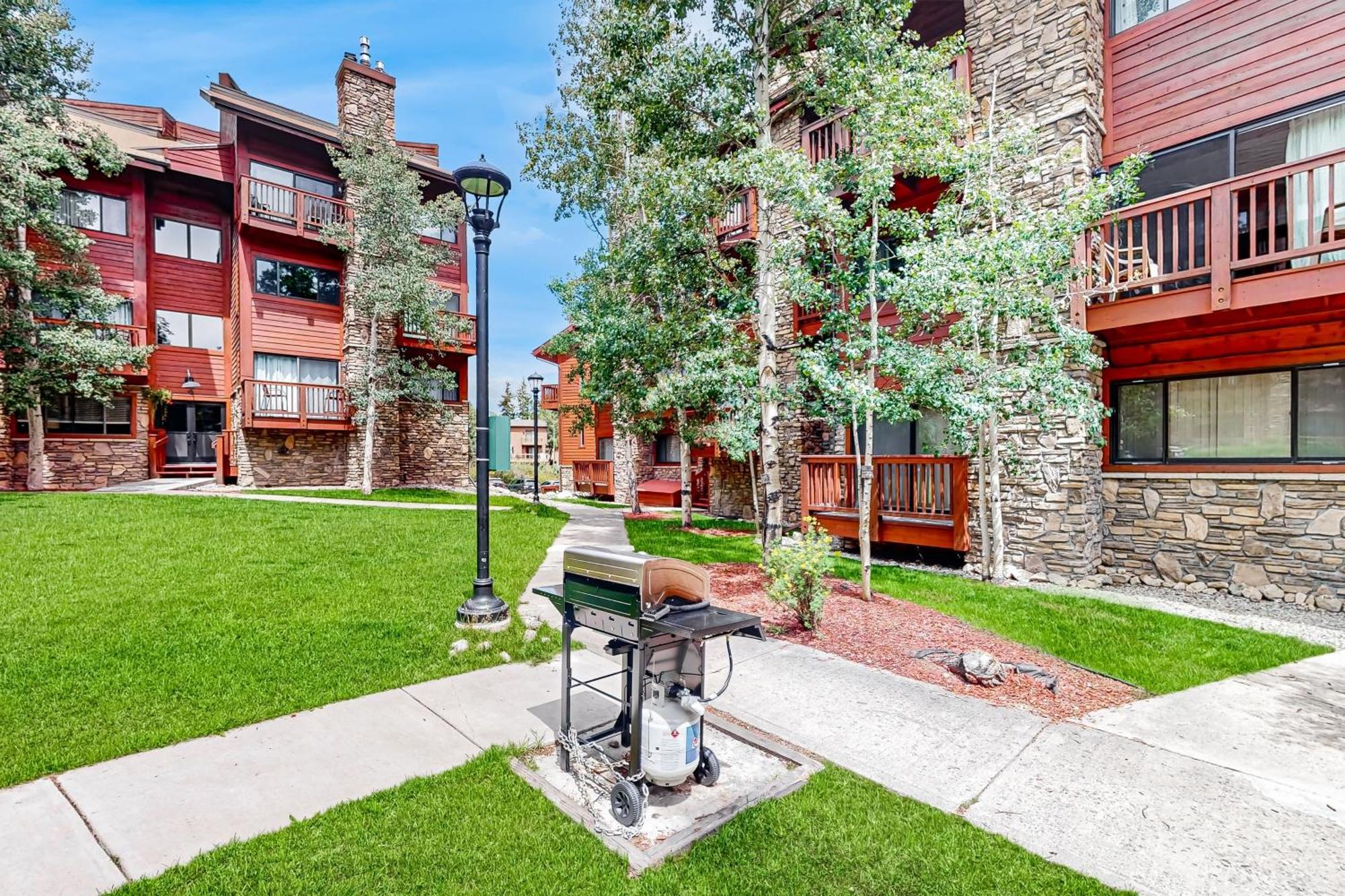 Pine Ridge Apartment