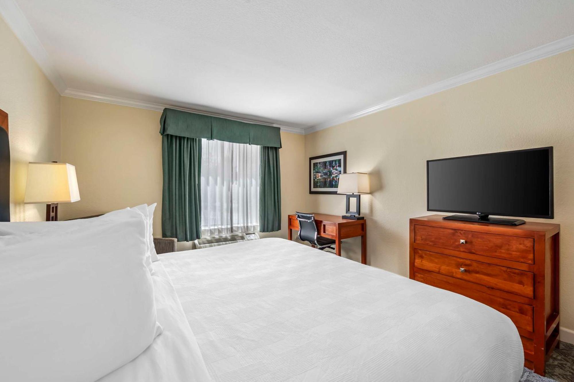Hotel Western Vail Airport