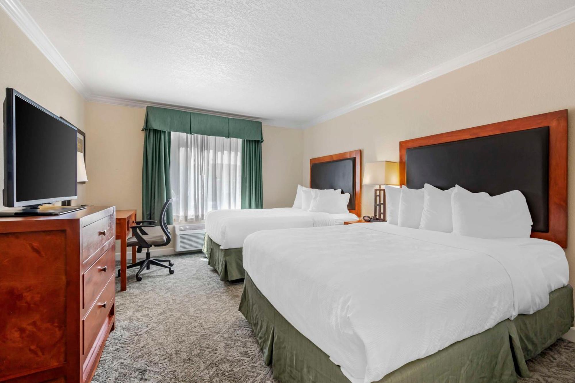 Western Vail Airport Hotel