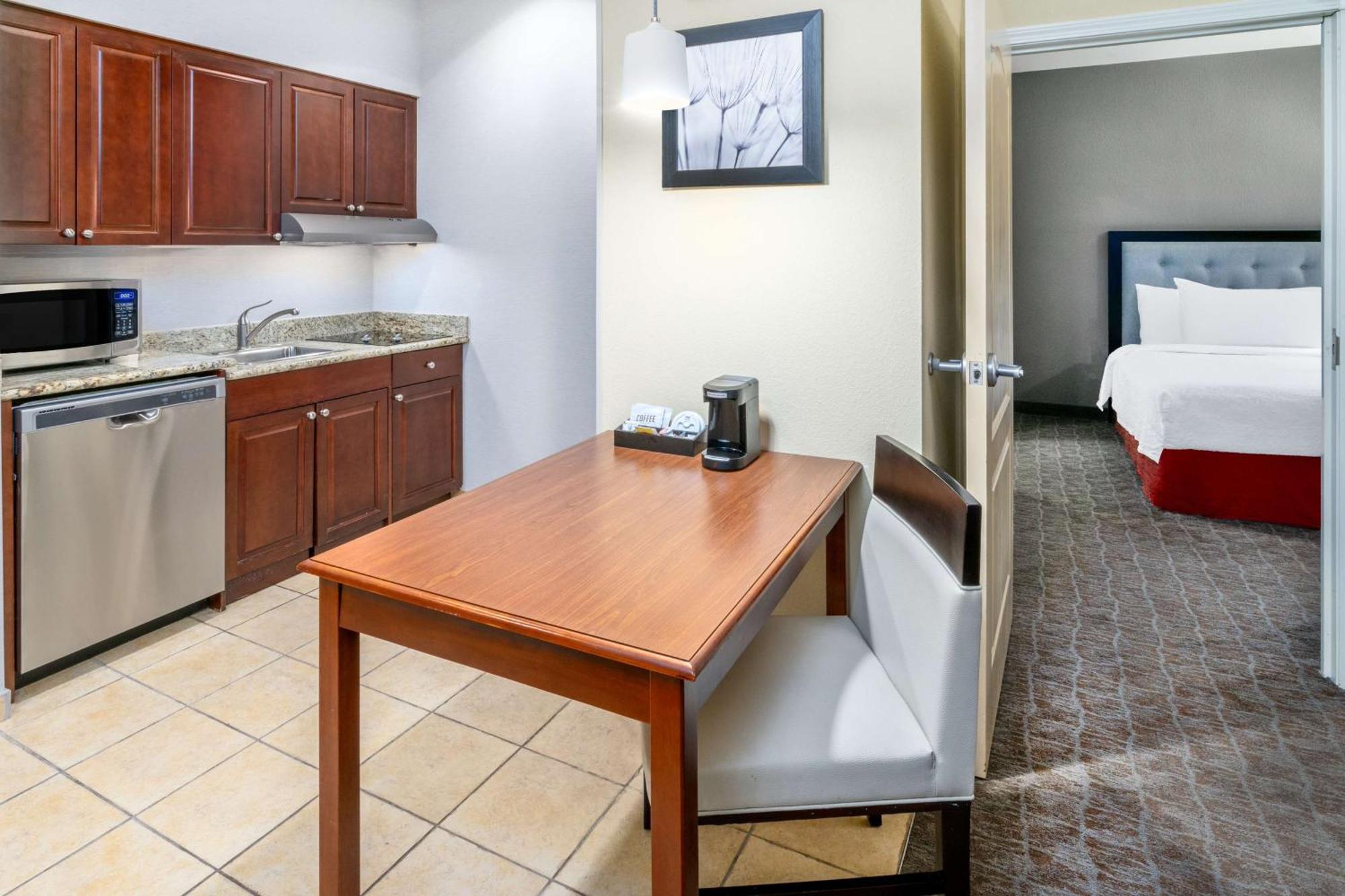 Hotel Homewood By Hilton Denver -