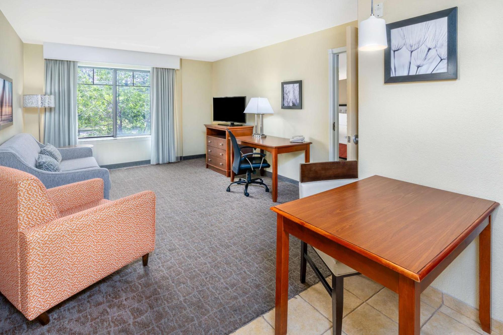 Homewood By Hilton Denver - 3*
