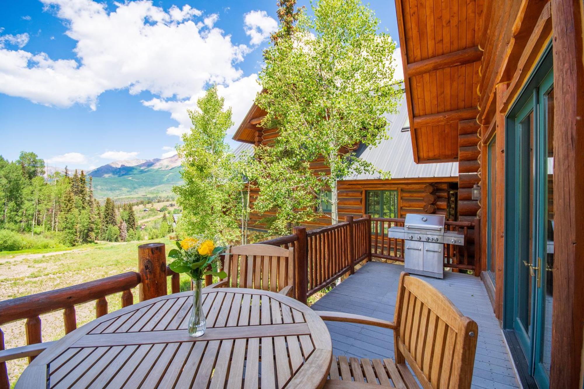 Lodge Mountain *