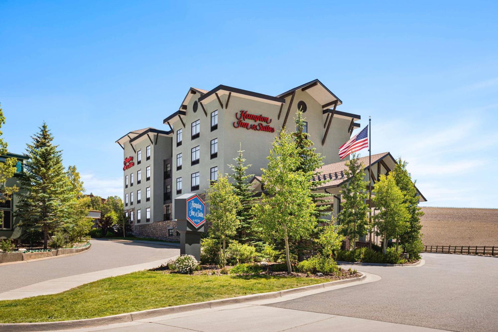 Hotel Hampton &
