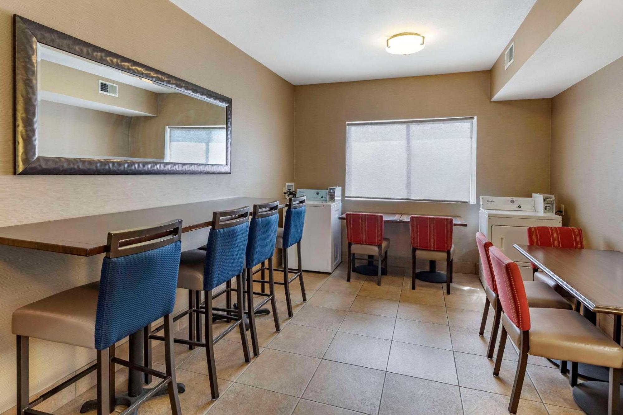 Inn Comfort Denver West Arvada Station