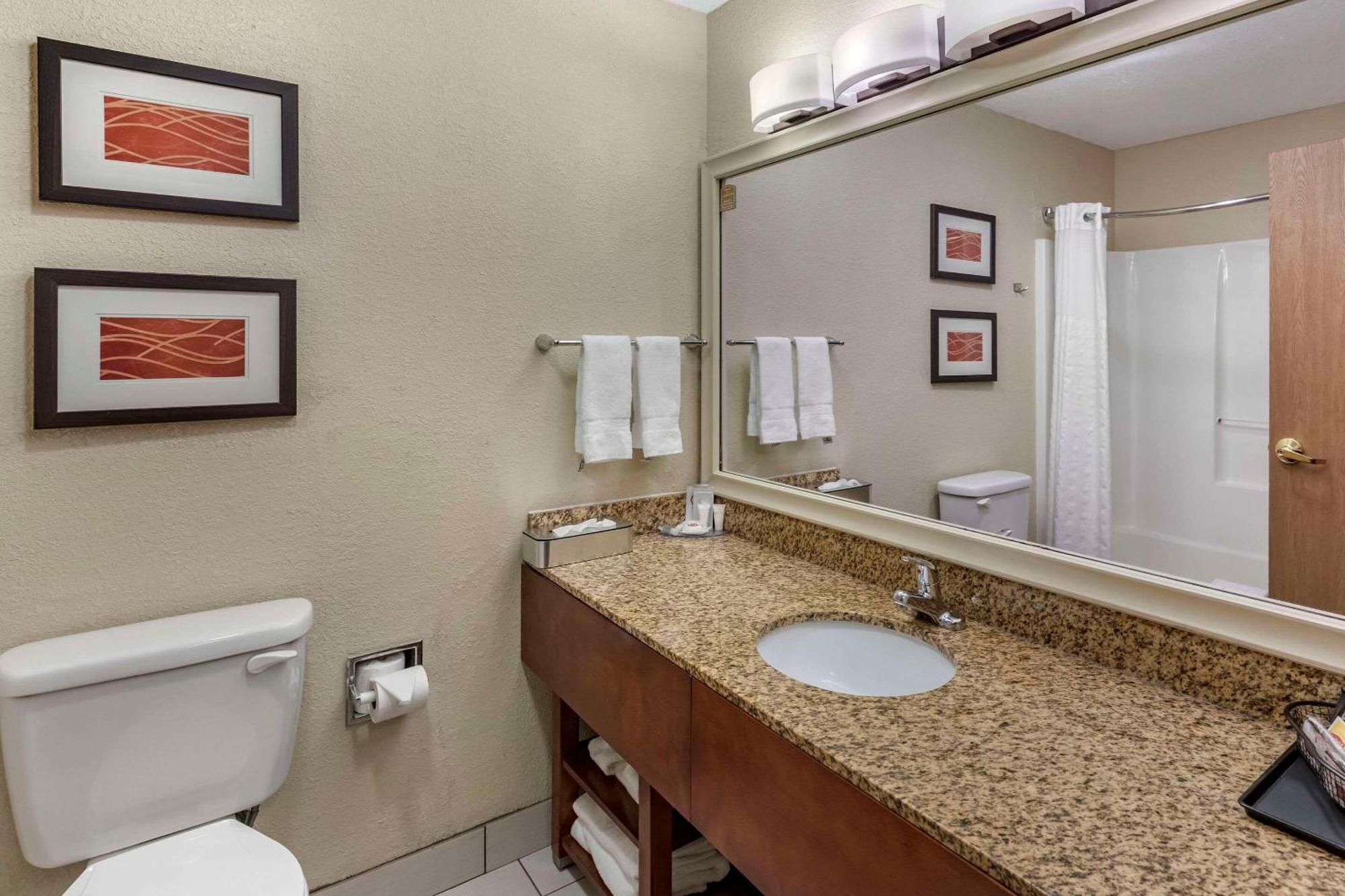 Comfort Denver West Arvada Station Wheat Ridge