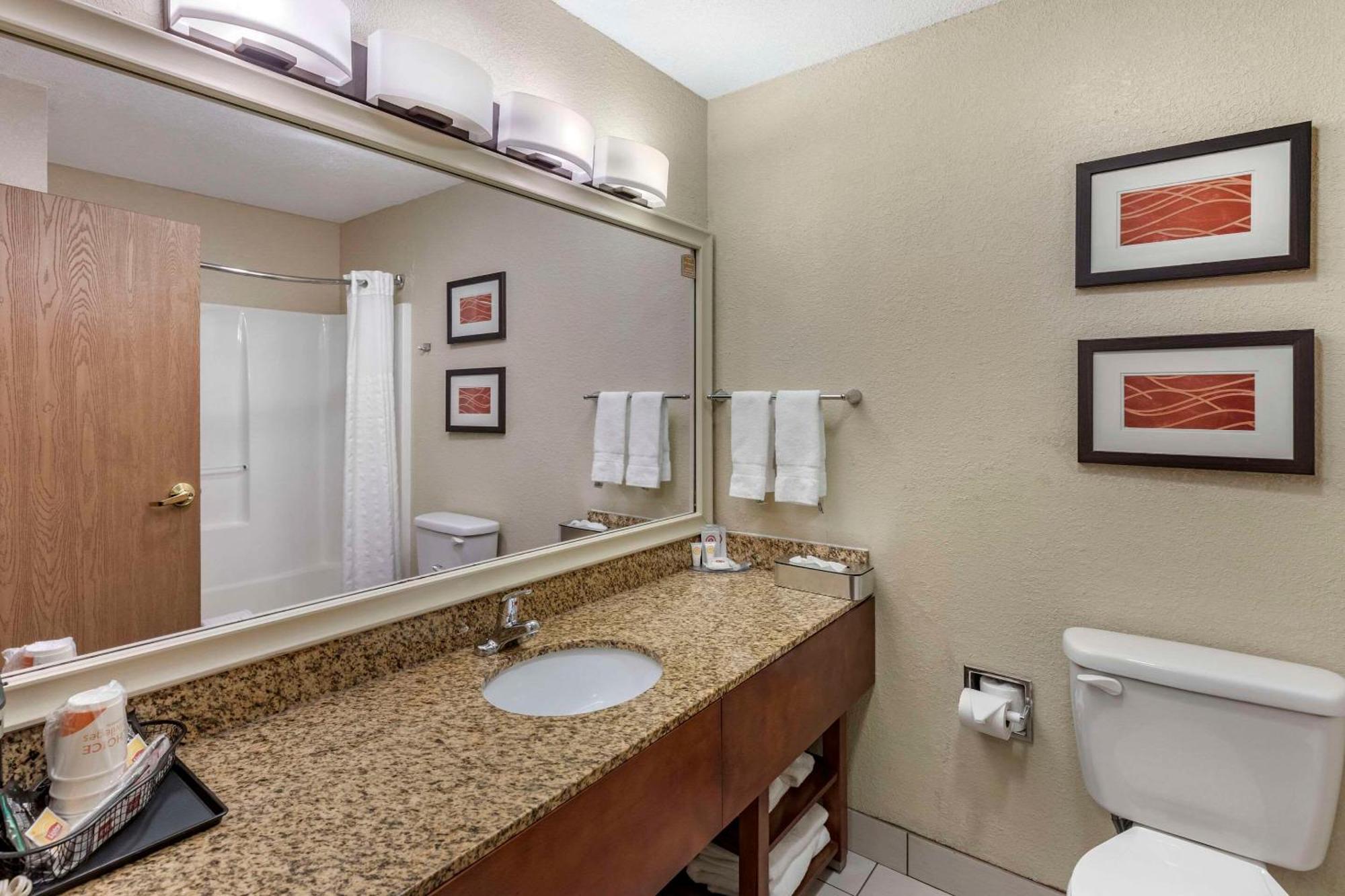 Comfort Denver West Arvada Station Wheat Ridge