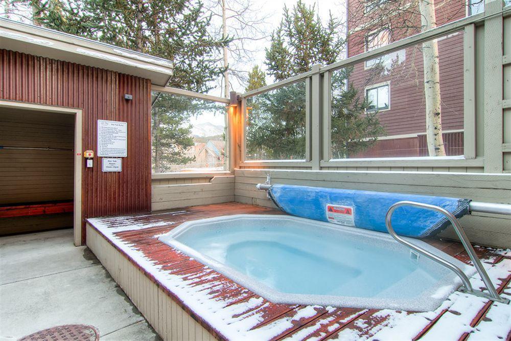 Hill By Country Resort 2*