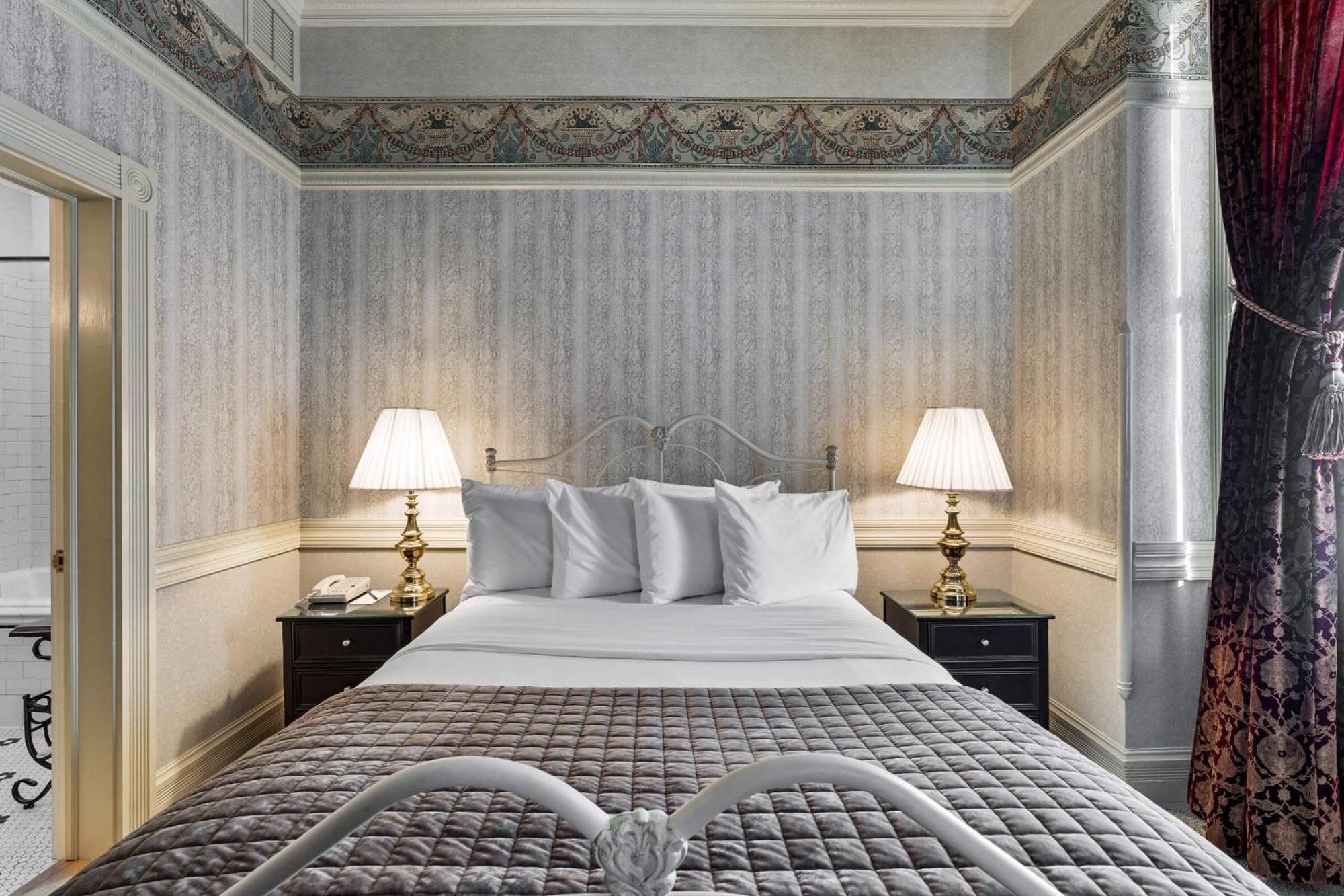 Beaumont And - Adults Only 4*
