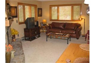 Woods Manor #302-a - Close To Main Street - Access To Indoor Hot Tub And Shuttle Holiday home *