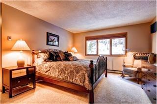 Holiday home Woods Manor #302-a - Close To Main Street - Access To Indoor Hot Tub And Shuttle Breckenridge