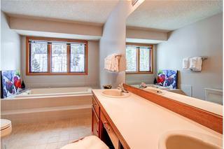 Woods Manor #302-a - Close To Main Street - Access To Indoor Hot Tub And Shuttle Holiday home Breckenridge