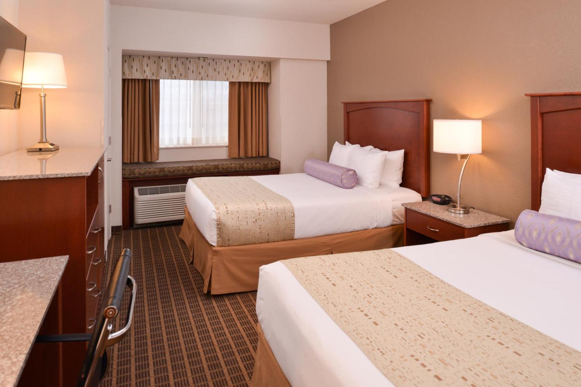 Hotel Western Peak Vista & 3*