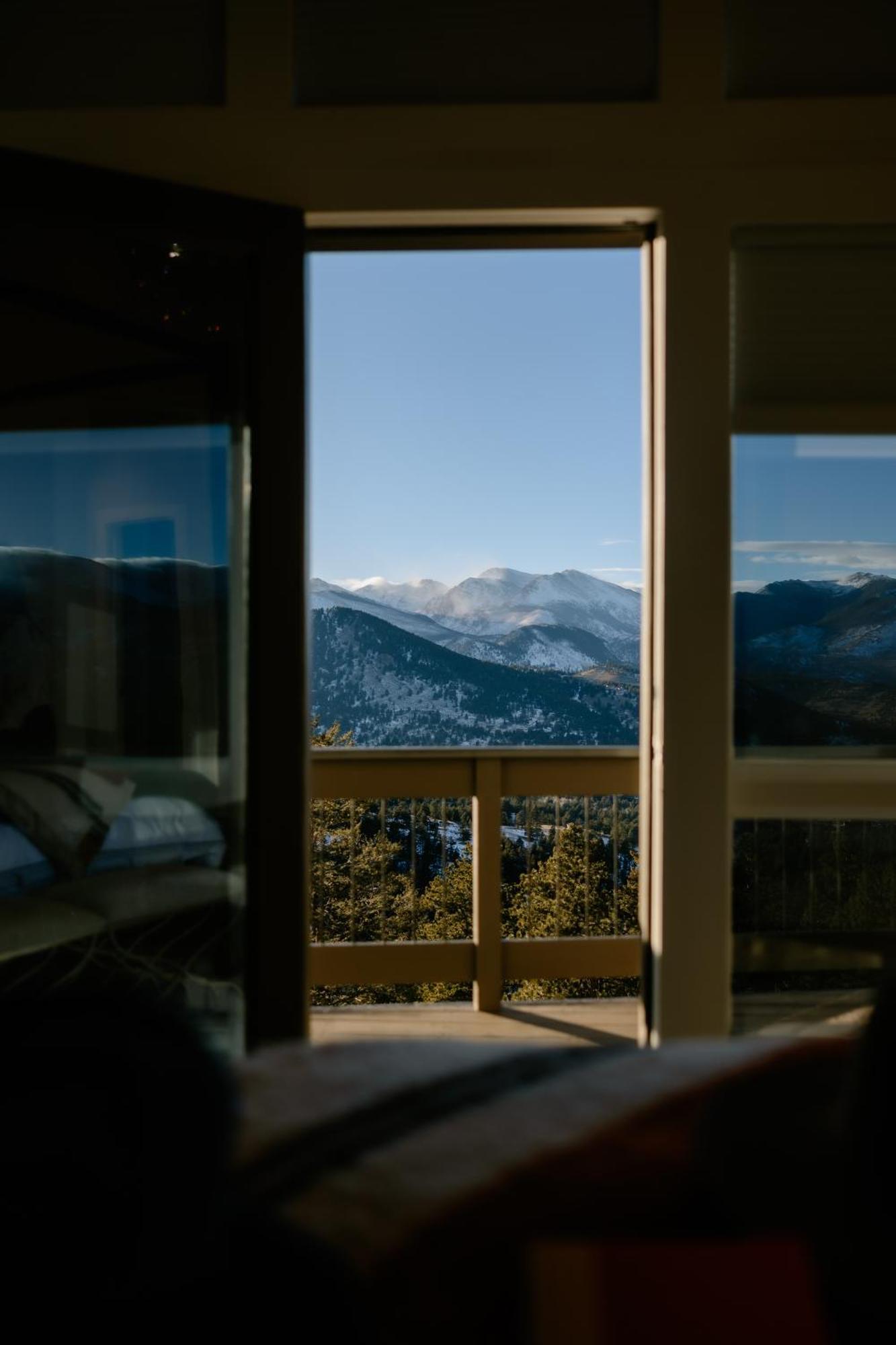 Holiday home Casa De Cristal-epic Views-hottub-sauna-sleeps 10-luxury Linens-stocked Kitchen *