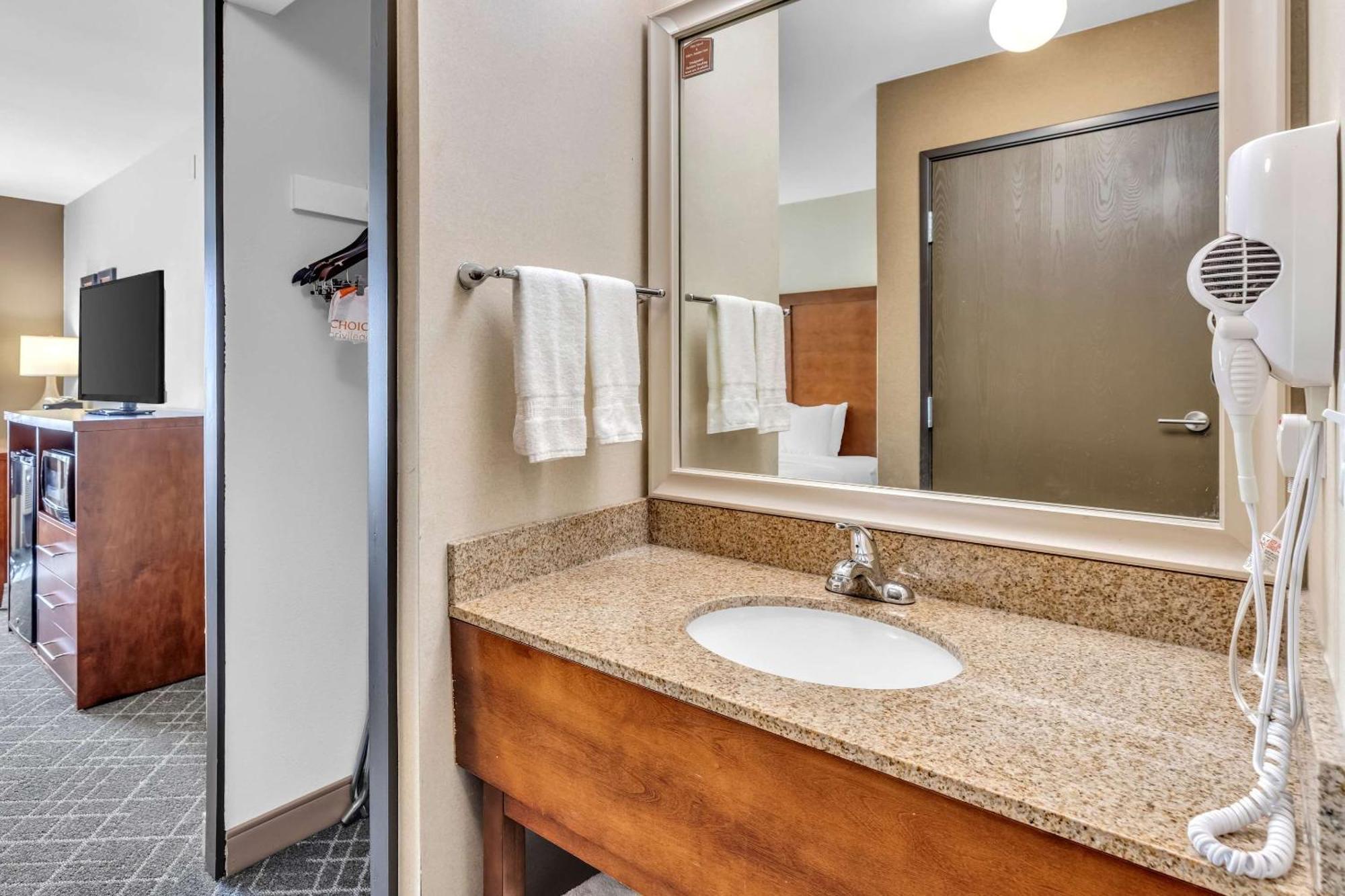 Comfort Denver West Arvada Station Inn Wheat Ridge