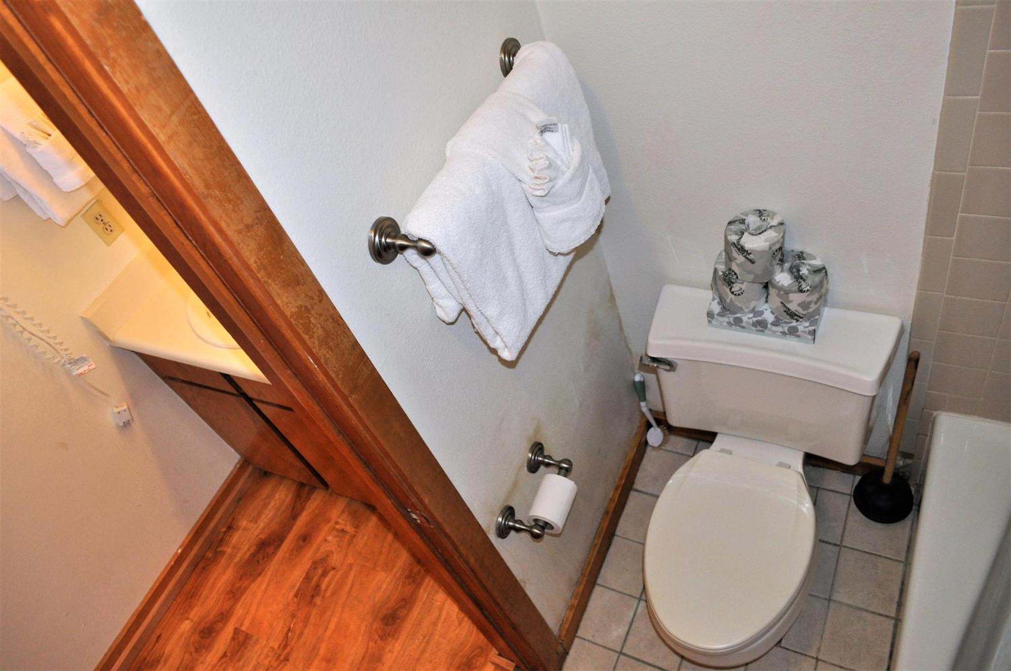 Fox Pine 3 Bed 3 Bath Fpaf3 *