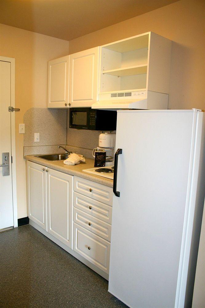 Hotel Suburban Denver Central-arvada 2*