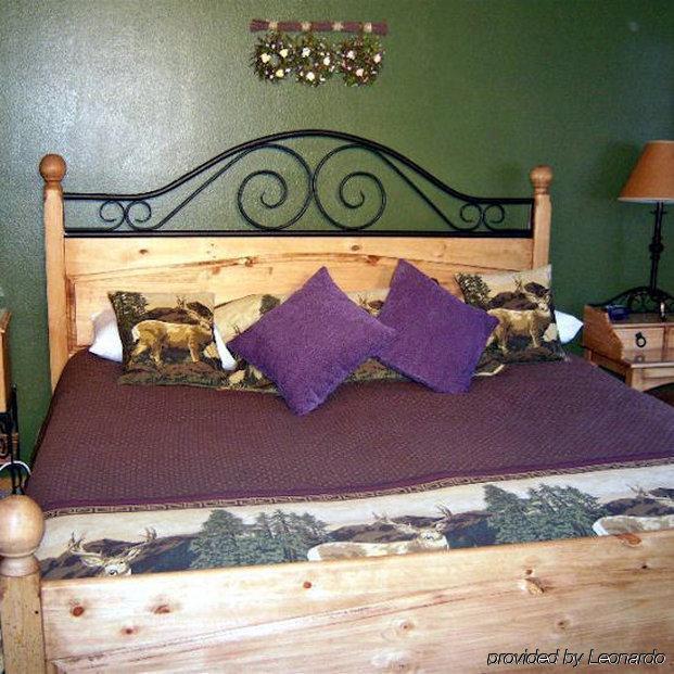 Collection By Bighorn Hotel