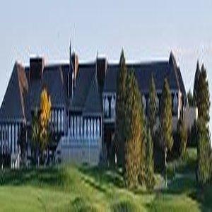 Golf Club And 3* Lone Tree
