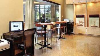 Hotel Doubletree By Hilton Denver - Aurora