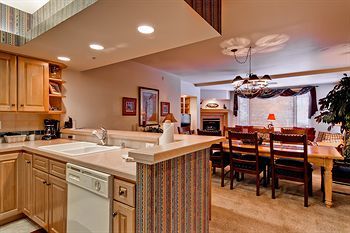 Hotel Meadows At Eagleridge By Steamboat Resorts