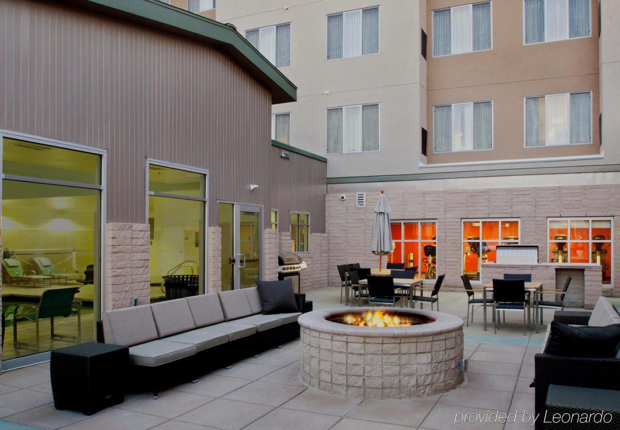 Cherry Creek Hotel 3*