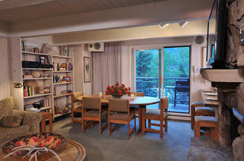 Chateau Eau Claire & Roaring Fork By Frias Hotel Aspen